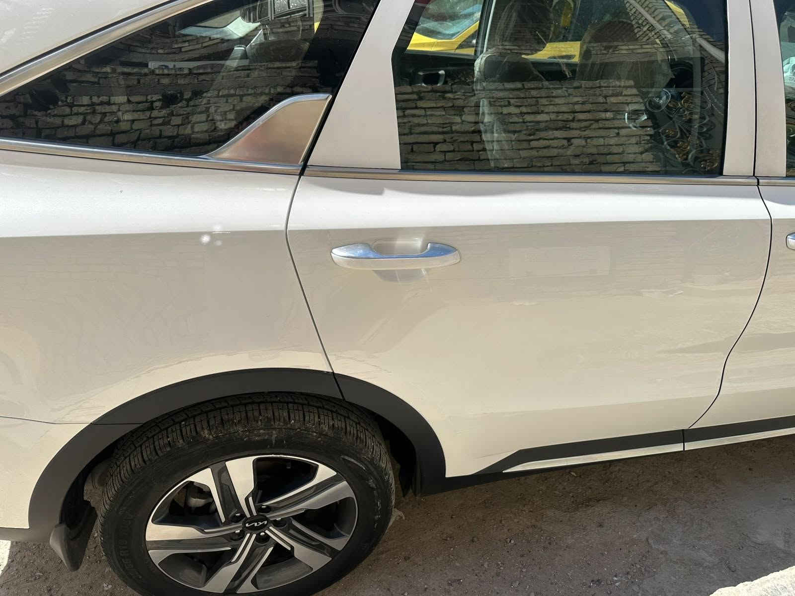 السلام عليكم سورنتو خليجي 22 فول مواصفات للبيع ماشيه 84 ألف السعر 255 الاستفسار اتصل بالرقم *********** مكلف بالنشر
