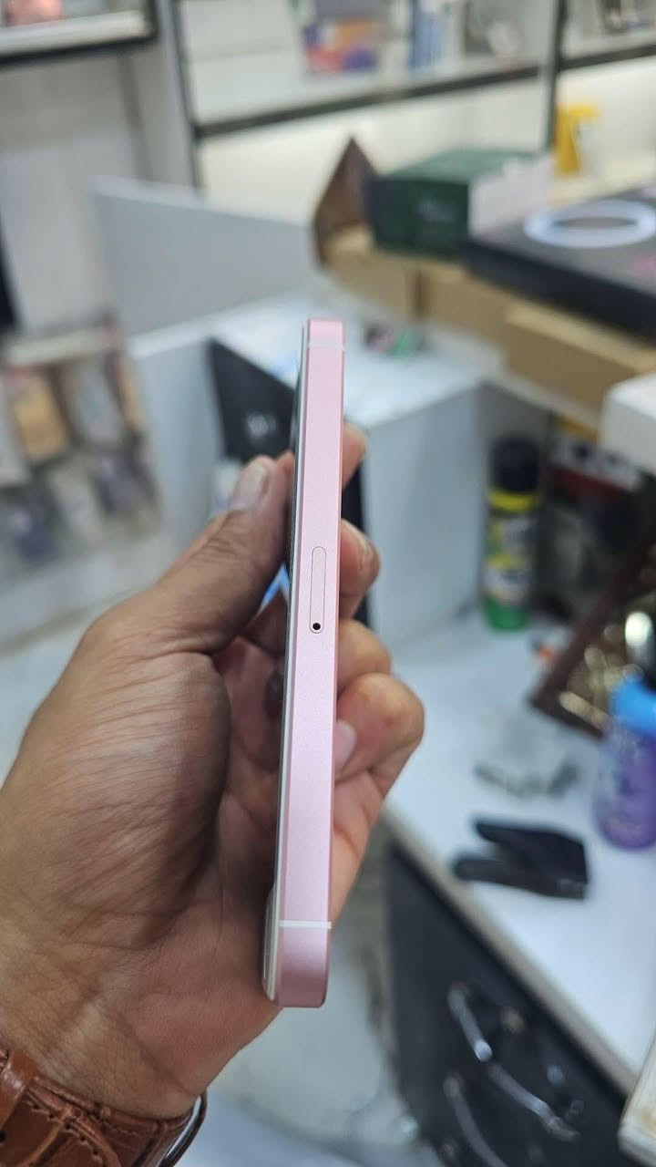 ايفون 5s • ٦٤ • بصمة