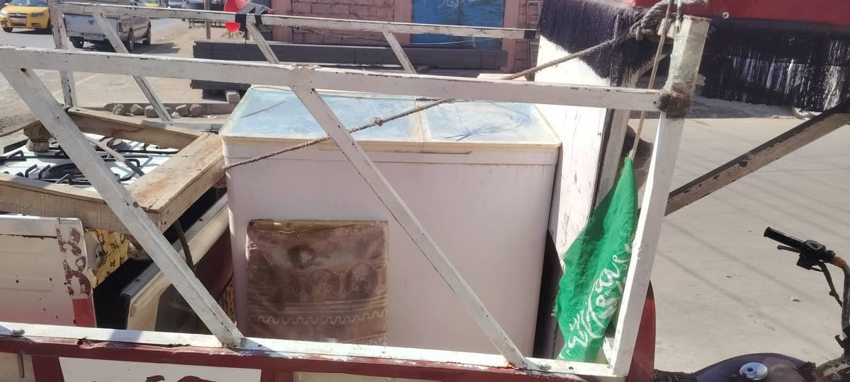 السلام عليكم اخوان  عندي طباخ وغساله للبيع  السعر اتصل او تعل خاص
***********
***********
