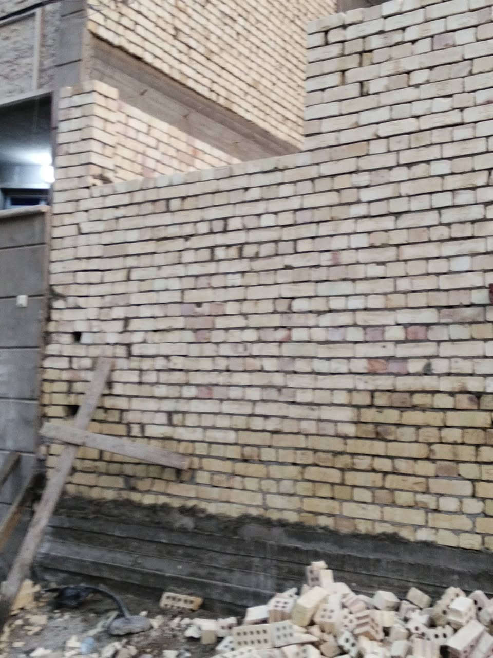 كادر بناء مصرى طابوك وبلوك شغل درجه أولى استلام مهندس مقيم فى بغداد الجديد الأسعار المناسبة الجميع ***********

