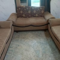 قنفات • للبيع • صالون