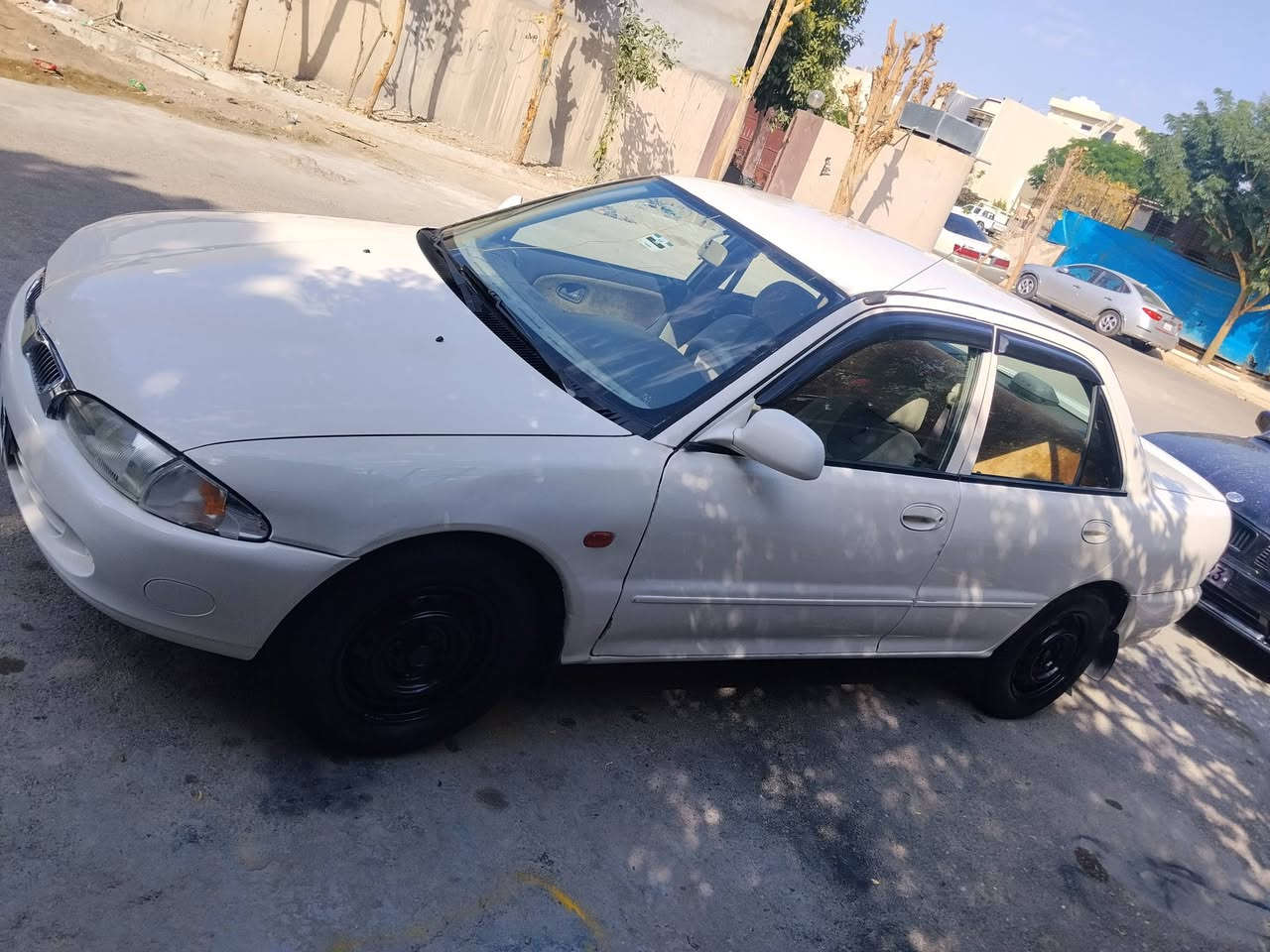 سڵاوی خوالەهەموو لایەک بۆفرۆشتن ئەم گوڵە 2002گێڕ عادی سەنەوی شەرد حاسیبه تاقانەیە لەجوانی بەس ماشەڵای ئەویت لۆک لۆکە تایەی هەرچواری لۆک بێتەقەو ڕەقە ناوده ری ۯێری یەک لەیەک جوانتر نەبو گلەیت بێ بۆنوقسانی تیل مەکە مشتەرریت تیلکە لەخزمەتام لەکەلارم ماڵی دۆستە ***********دڵی ئادمین
