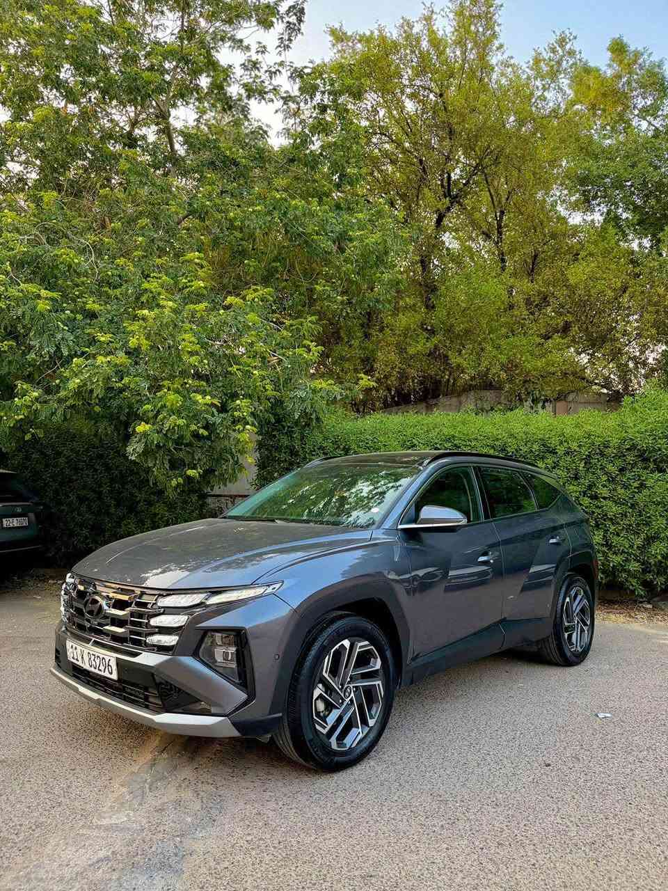 2025 Tucson limited هايبرد
توسان لمتد هايبرد اعلى مواصفات
  وارد امريكي 
رقم بغداد هزة جديدة
ضرر بسيط  جداً جداً الجاملغ الامامي جهة اليسار مبدل اصلي نفس اللون ونفس الكود من تدخل سونار يطلع بس مفتوح الجاملغ وبارد وتكحيل بحافة البنيد فقطط 
باقي السيارة كفالة عامة 
❌بدون صبغ❌
❗️بدون ايرباك بدون ايرباك بدون ايرباك ❗️
السيارة جديدة  واخت الزيرو بعدها 
ماشية 15 الف ميل 
1- محرك 1.6 توربو هايبرد  
2- بانوراما 
3-اربع كامرات امامي وخلفية وجانبية بالمرايات 
4- حساسات امامية وخلفية ١٢ حساس
5- رادار امامي وجانبي وخلفي نقط عمياء 
6-تتقدم وترجع بالبصمة 
7- كشنات جلد اسود وكهرباء الاماميات 
8- تبريد وتدفئة كشنات امامية وستيرن تدفئة وكشنات خلفية تدفئة 
9- كير تعليك و شفتات ستيرن 
10-خزن كشنات
11-لايتات عدسات تختلف عن العادي
12- صندوق كهرباء ومن تقترب منة يفتح  
13- داتا شو تعرض على الجامة الامامية 
14- سستم صوت Bose مع دمام بالصندوق
15-اوتو هولد
16- مساعدة النزول من المنحدرات 
17-شاحن تلبفون واير ليس 
18-حساس قراءة العين 
19-الوان داخلية تتغير ١٠ الوان بيها 
20- انارة داخلية led 
21-شحن تايب سي 
22- ويل كب حجم ١٩ 
23- شاشة كبيرة ابل كار بلي واندرويد اوتو 
السيارة جديدة ومابيها اي نقص مسويلها بولش ونانو 
وبيها ارضيات حوضية رزلاين 
مكان السيارة بغداد البنوك او حي سومر شارع المدارس

السعر 220$ وبي مجال بسيط 

*********** بغداد, العراق
