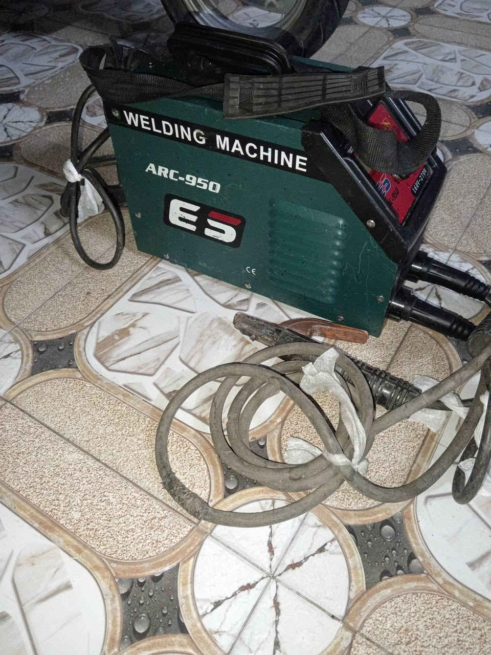 مكينة لحيم  arc_950 شرط مامصلح بالشرط50الف ***********
