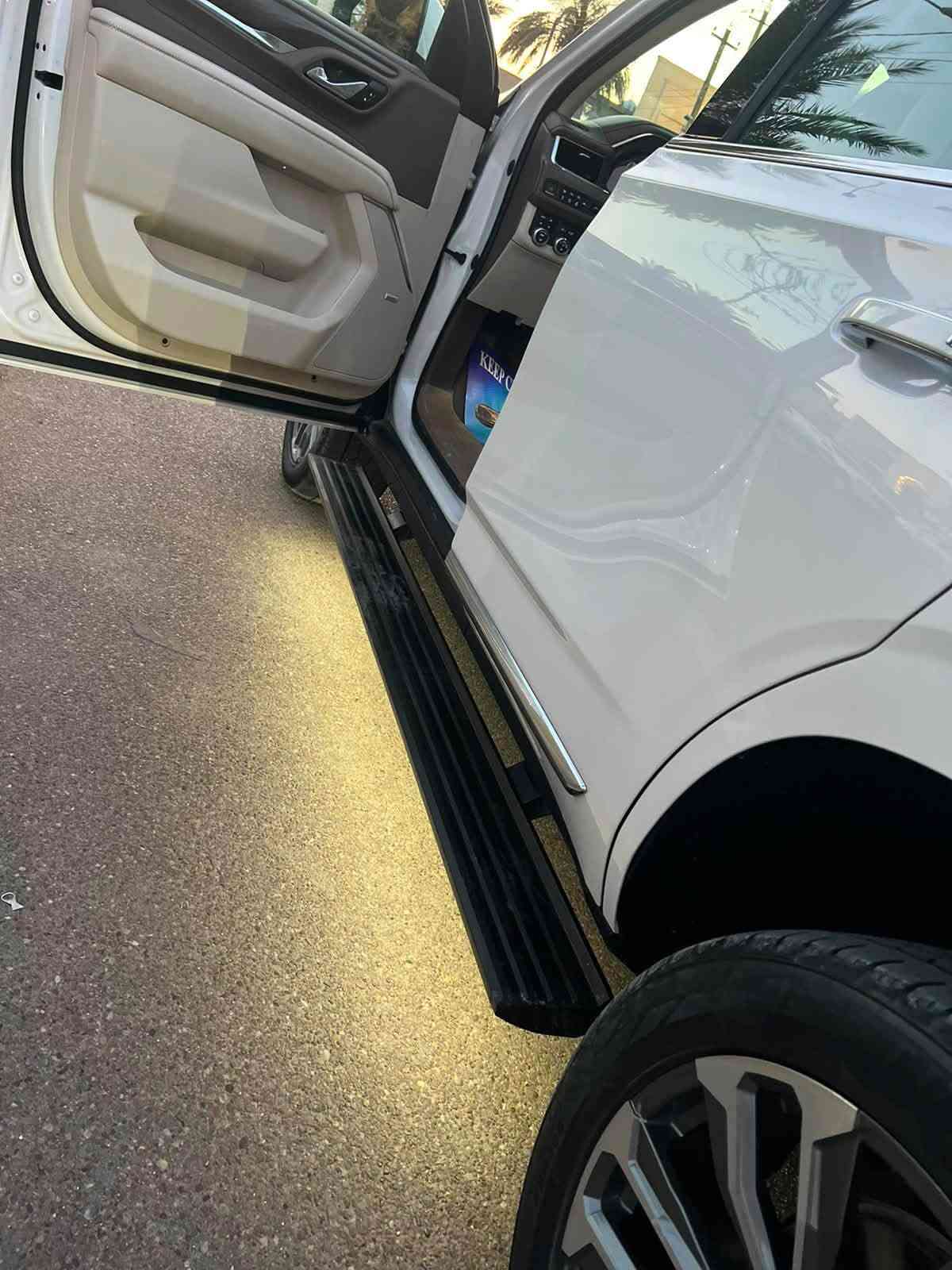 ‏GMC YUKON DENALI 2023
وكالة المنصور كفالة عامة عدا  ربع الجامغ لامامي  وسونار موجود يراسلني خاص السيارة جديدة اي نقص مابيها 
ماشية 53لف كيلو متر فقط 
السيارة  بحالة الوكالة باسمي هزة وسنوية جديدة
مواصفات الدينالي المعروفة فول

 المــــــواصـــــفــــات :

- محرك V8 6200cc 
- شاشات خلفية مع hdmi
- تبريد ٣ قطع
- وايرلس كاربلاي
- مراية كامرة
- كامرات 360 درجة
- حساسات امامية خلفية
- تشغيل واطفاء اوتو
- ثلاجة توصل درجة حرارة سالب ٥
- رادار
- نضام المحافضة على المسار
- بلك كهرباء
- فور ويل وتو ويل تتحكم بي
- جكات
- هاندبريك كهربائي
- شاشة عرض معلومات على الجامة
- ستيرن كهرباء
- نقطة عمياء
- نضام مراقبة الدسكات
- نضام مراقبة فلتر الهواء
- بانوراما
- مستشعر كشنات خلفية
- كشنات vip منفصلة
- تصعيد وتنزيل كراسي الصف الثالث كهرباء
- كشنات تدفئة+تبريد
- كشنات خلفية تدفئة
- ستيرن تدفئة
- تشغيل عن بعد
- خزن وضعية الكراسي للسائق
- منافذ تايب سي امامي وخلفي وصف الثالث
- كشنات الوسط تنطوي كهربائي ويدوي
- نضام فتح الصندوق بواسطة القدم

سعر480 ✅
للاستفسار *********** بيع او مراوس
