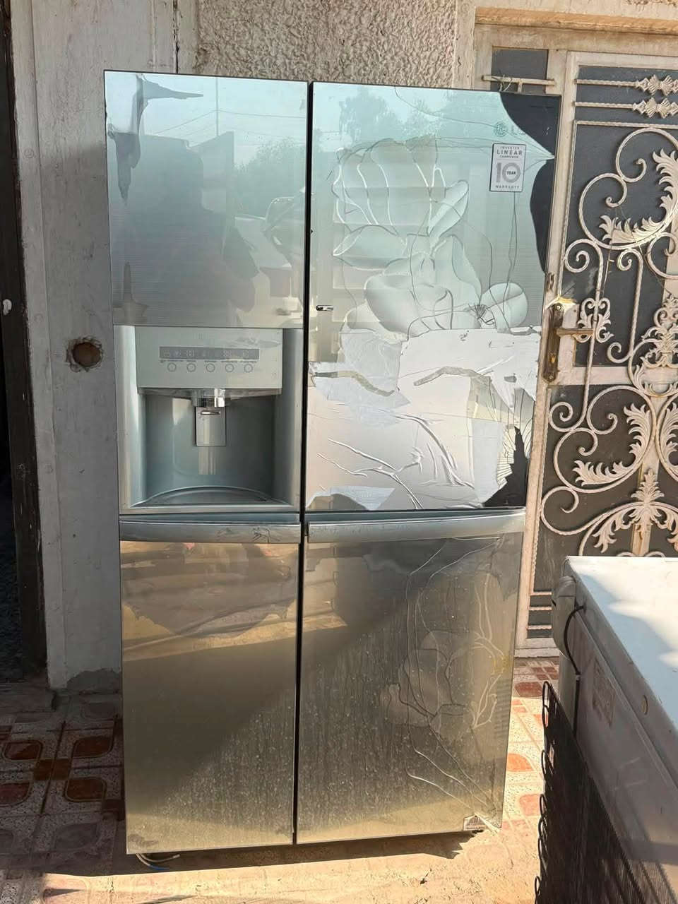 للبيع اثاث بيت مستعمل
ثلاجات عدد ٣ 
مجمده
تخم 
كاونتر ٣ قطع
غساله 
طباخ 
غرفة نوم ماليزي

للاستفسار التواصل 
***********
