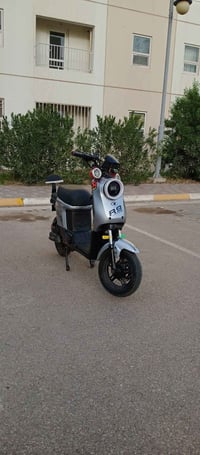 دراجة شحن • ار 9 • بدون بطاريات
