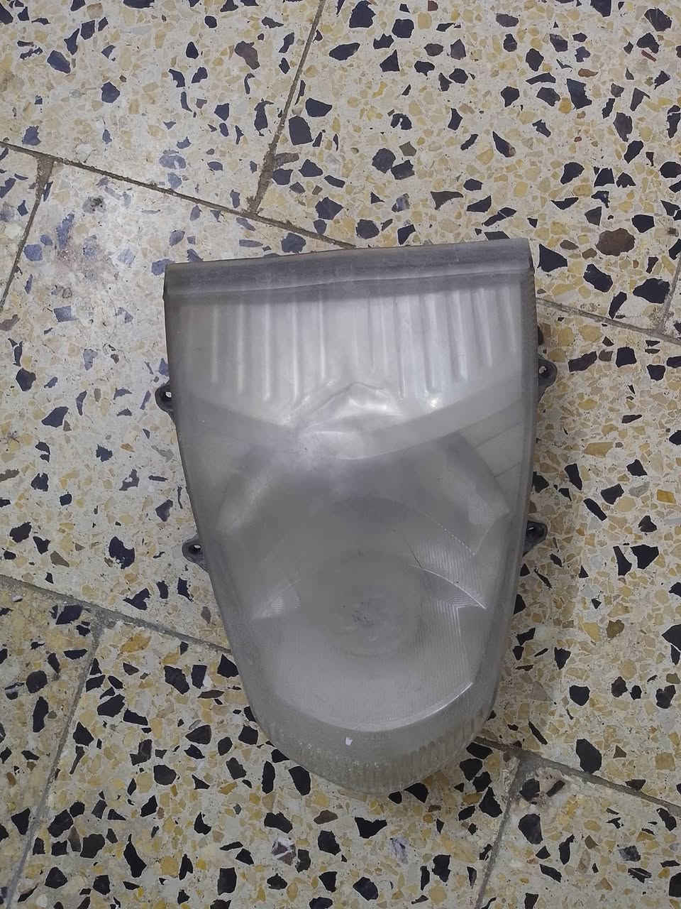 سلام عليكم 
غراض بريز تفصيخ 
مازده 
كفرات بلادي مختمه 
اشاير 
لحيه بيها كسر خفيف 
مكاني اعظميه 
رقمي ***********
