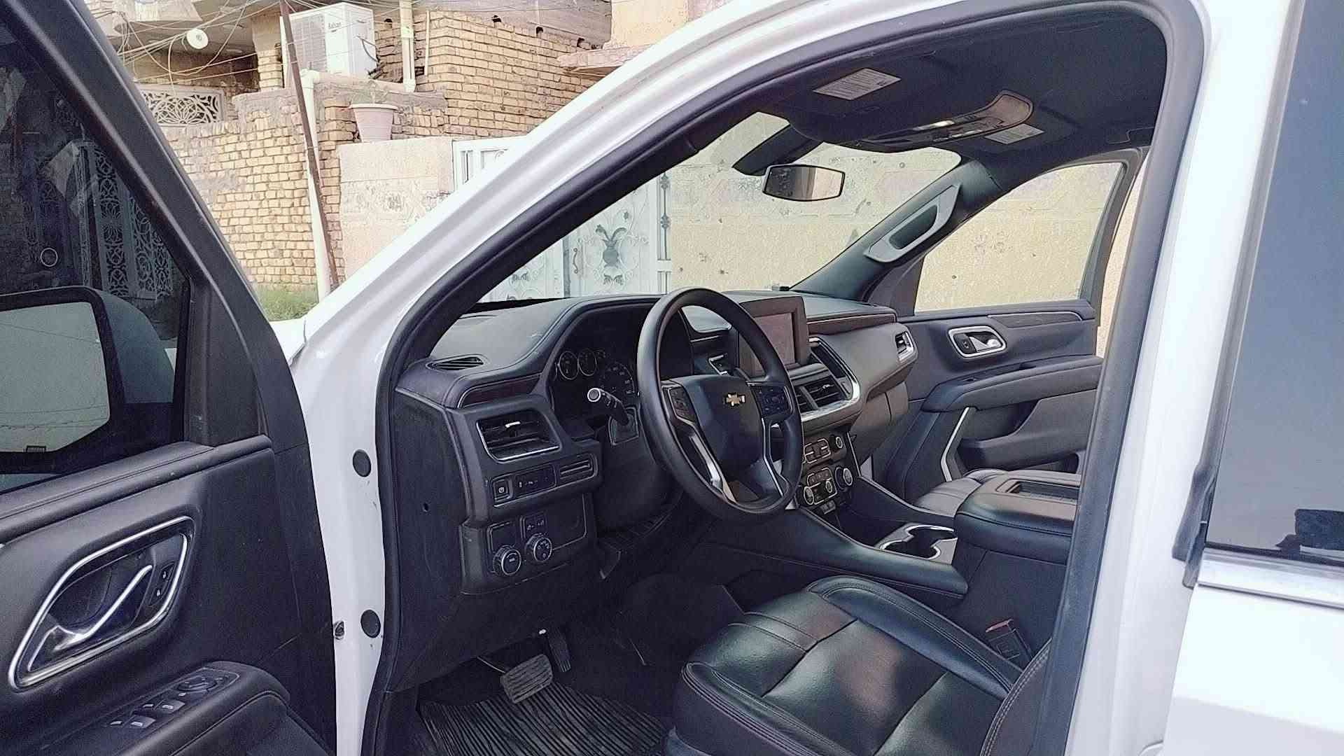 🚨🚨تنزيل السعر 320 قفللل🔒
للبيع – شفروليه تاهو  موديل 2024
فئة السيارة فدرالي ls 🚘  
🩶 اللون: ابيض
📅 الموديل: 2024
📍 دخول جديد
📄 رقم شهداء
🛣️ الممشى: 500 كم فقط
✨ السيارة بحالة ممتازة، نظيفة جدًا، وجاهزة للتسجيل والاستخدام، ولا تحتاج أي مصروف
حادث السيارة صفحة السايق صبغ بدون دواخل شرط
 السيارة مغير غرفتهة الى بريمير كشن جلد منفصل .
💵 السعر: 320 ورقة
📍 مكان السيارة: الكوت
📞 للاستفسار والتواصل:
***********
