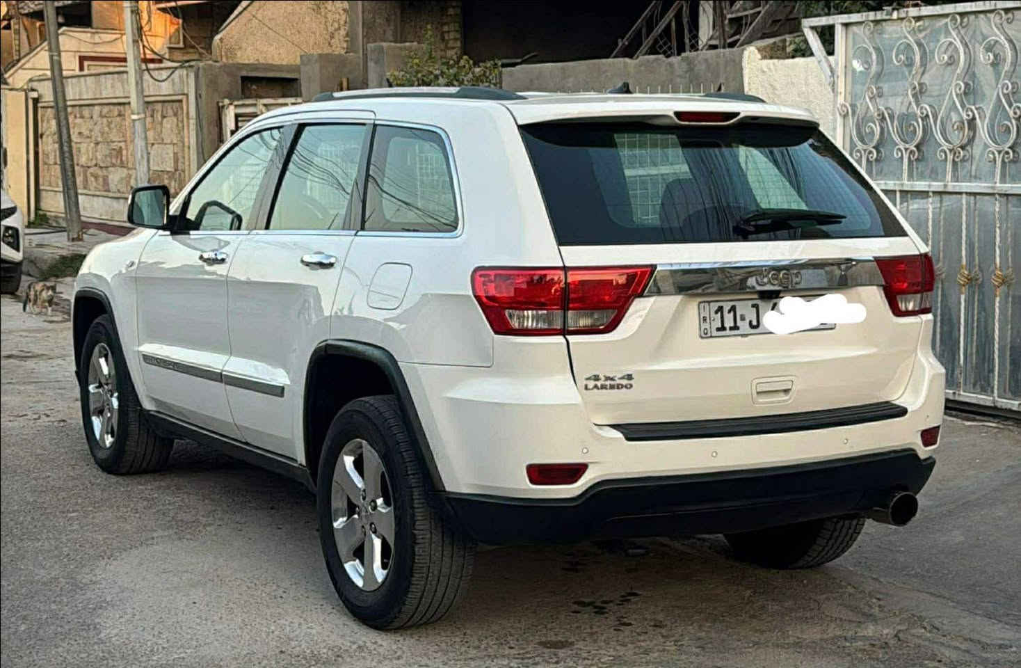بيع سريع اقره المنشور جيد  جيب لاريدو 12 خليجي ٦ سلندر جاهزة تبريد ثلج كهربائيات خير من الله مكينه جيدة  كير شاده جديد مابيها نواقص بسمي رقم جديد نكليزي تحويل ثاني يوم سونار  مرفق   /راسلني واتساب/***********/   *********** مكانها بغداد الحسينيه
