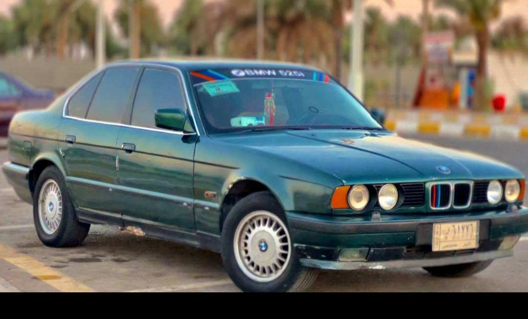 بي ام 525 • ١٩٩٠ • اتوماتيك