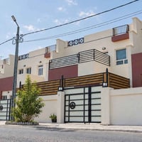بوابة النجف • ٢٢٠م • سكن/تجاري