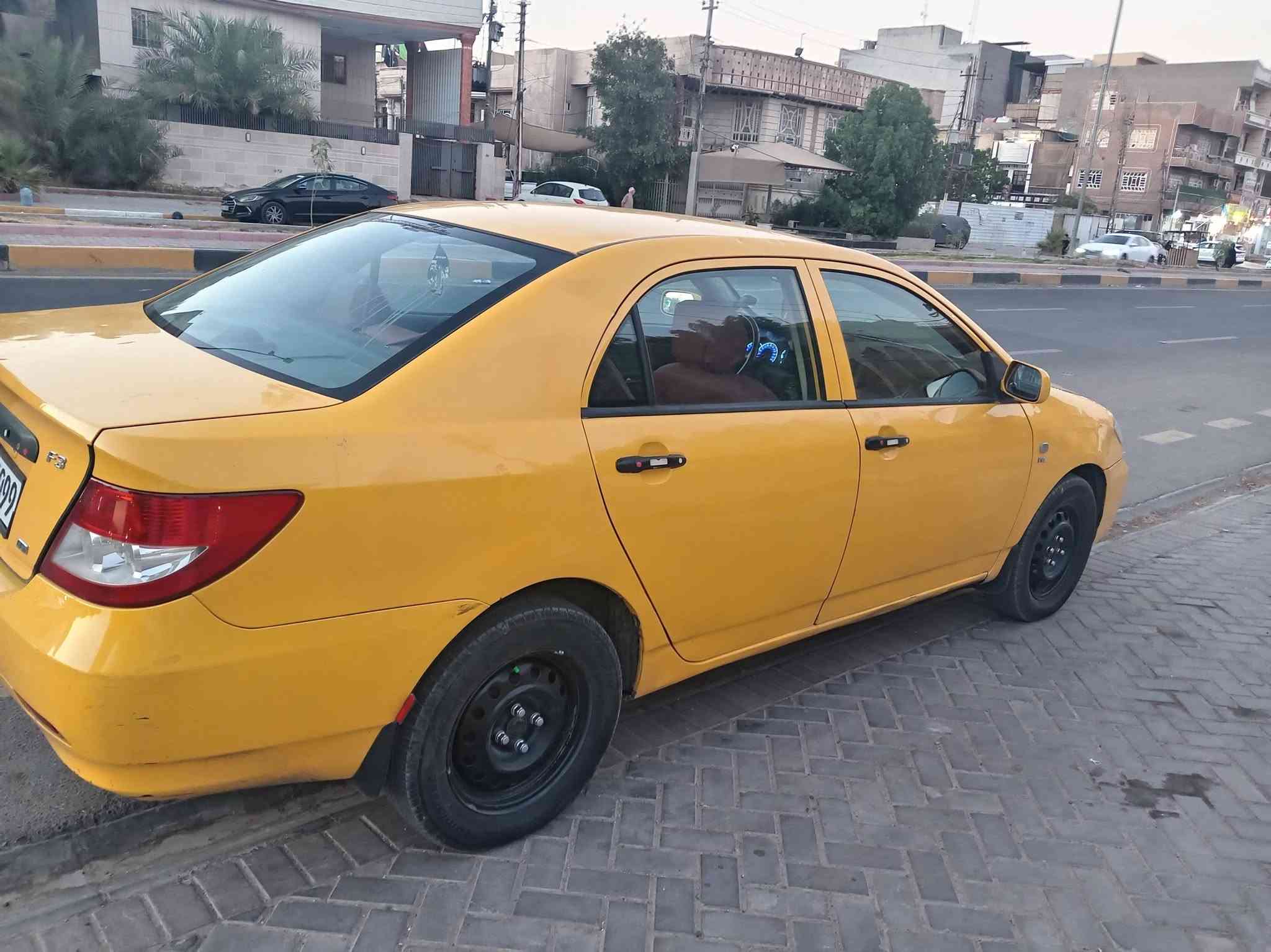 السلام عليكم للبيع بيوادي ٢٠١٩بسمي حره كير محرك رقم كليزي تخم تاير جديد باتري جديد صدر امامي وخلفي جديد تبريد ثلج تتفه شغاله عنواني بغداد الشعب *********** بيهه صبغ بابين اليمنه بدون دواخل رقم كليزي بسمي سعر ٦٠ بيهه مجال
