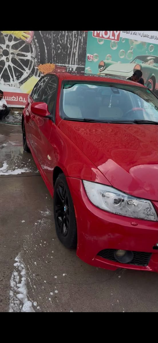 سلام عليكم بيءم
ام90 خليجي مديل 12
بيها صبق احزام بدون ضربة
محرك 4 
تبريد ثلج 
تخم تايرات
سنويه جديده اربيل راعي موجود تريد تحويل تريد وكاله 
مكان السياره البصره 
سياره بيها ملاحضات 
سعر 65

الهاتف ***********
