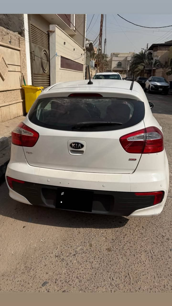 السلام عليكم كيا ريو مديل 2017 امريكي تحكم ستيرن مكينه
1600 كير المرغوب AT تقرير غرق تعمل وتسير جايه من امريكا نقرير بلعراق بيه بنيد شبر بارد وجاملغ بارد فقط سياره مرتبه ونضيفه ومايحتاج تصرف عليه كير ومحرك بحاله ممتازه تبريد ثلج و سياره نضيف وكشرها نضيف وماشيه 97 الف قابل لزياده
( السعر ..95 ورقه ) وبيها مجال للشرايه
رقم الهاتف ***********
