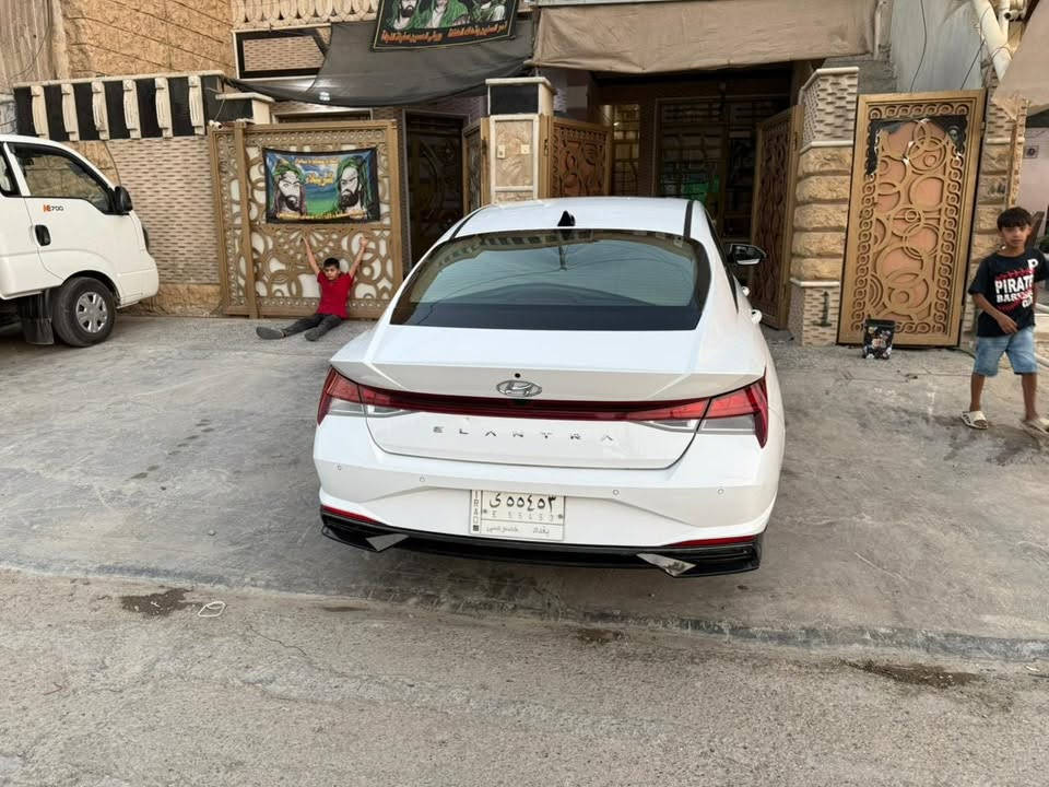 إلنترا هايبرد • ٢٠٢٣ • رقم بغداد