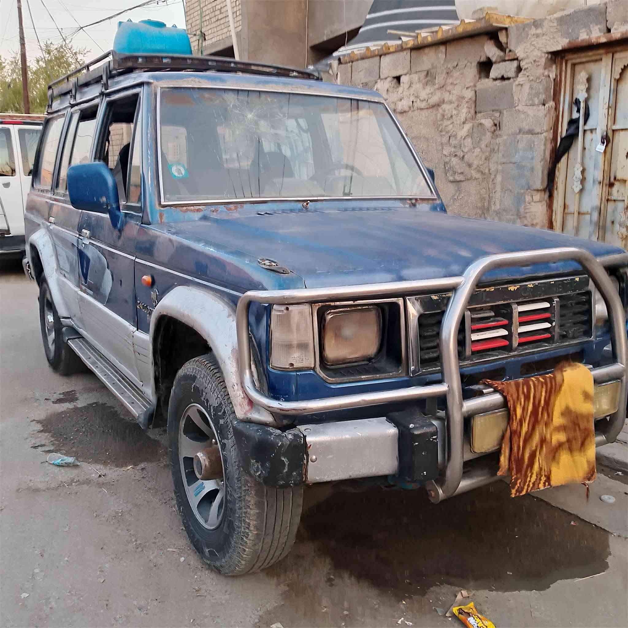 گالوبر للبيع...
السلام عليكم سيارة موديل ١٩٩٦ رقم بغداد ألماني
محرك في في تي ٢٥٠٠
مكينة بيها دخان
السعر ٢٥ ورقة ، تحويل مباشر 
بغداد *********** 
التواصل على الاتصال فقط دون الرسائل
