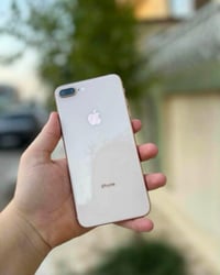 آيفون 8 بلس • نظيف جداً • بطارية جديدة