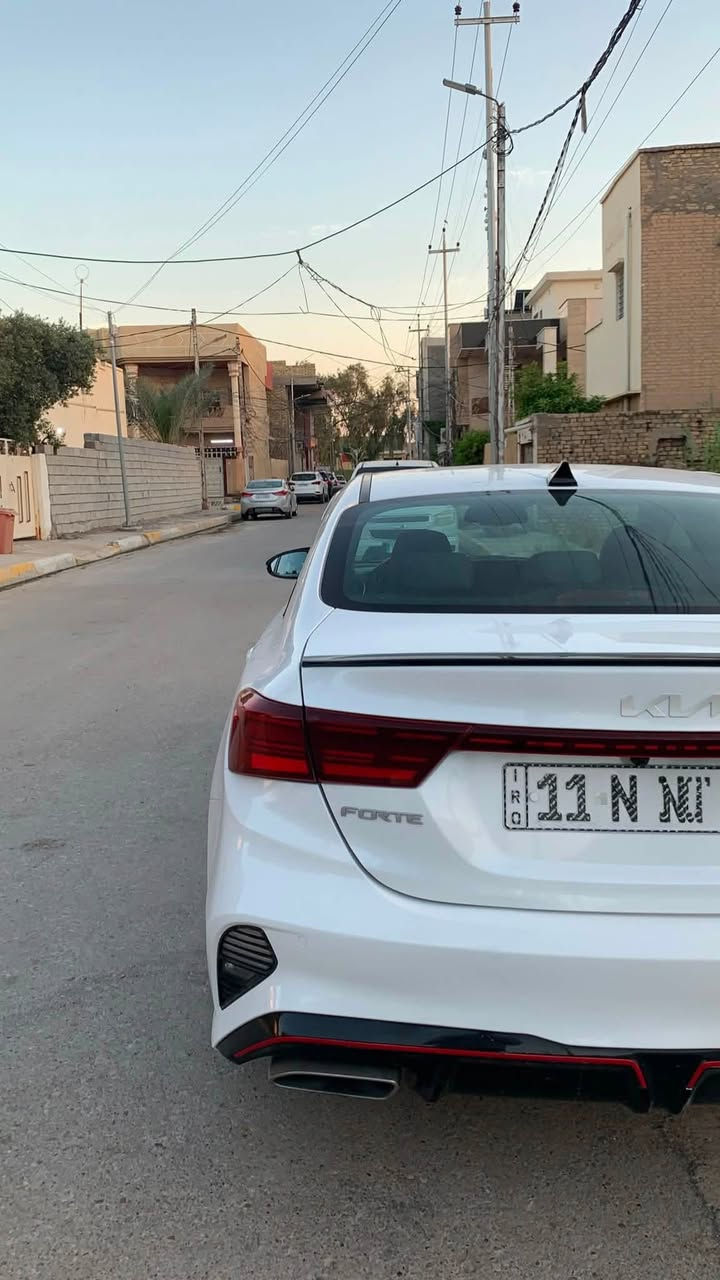السلام عليكم
كيا فورتي GT توربو محرك 1600
موديل 2022
ماشيه 34 الف ميل 
والسياره مكفوله من كل شي كير مكينة حدادية تخم تاير جديد بجم كبس بدون غرامات سيارة خير من الله تشغل وتتوكل
المواصفات
بصمه + تشغيل عن بعد
اضواء ترحيب
والصندوق ترحيب
نقاط عمياء
ورادار امامي وخلفي
وقيادة ذاتيه
وتحديد مسار
اوتو هولد
تشغيل بصمه
شفتات رياضي 
قطعتين تبريد 
السياره كله مختمه GT
ويل 18 رياضي
رقم بغداد
الحادث صبغ عام كلير من امريكا 
السعر 132 وبيه مجال للشراي 
العنوان ديالى بعقوبة مركز
***********
