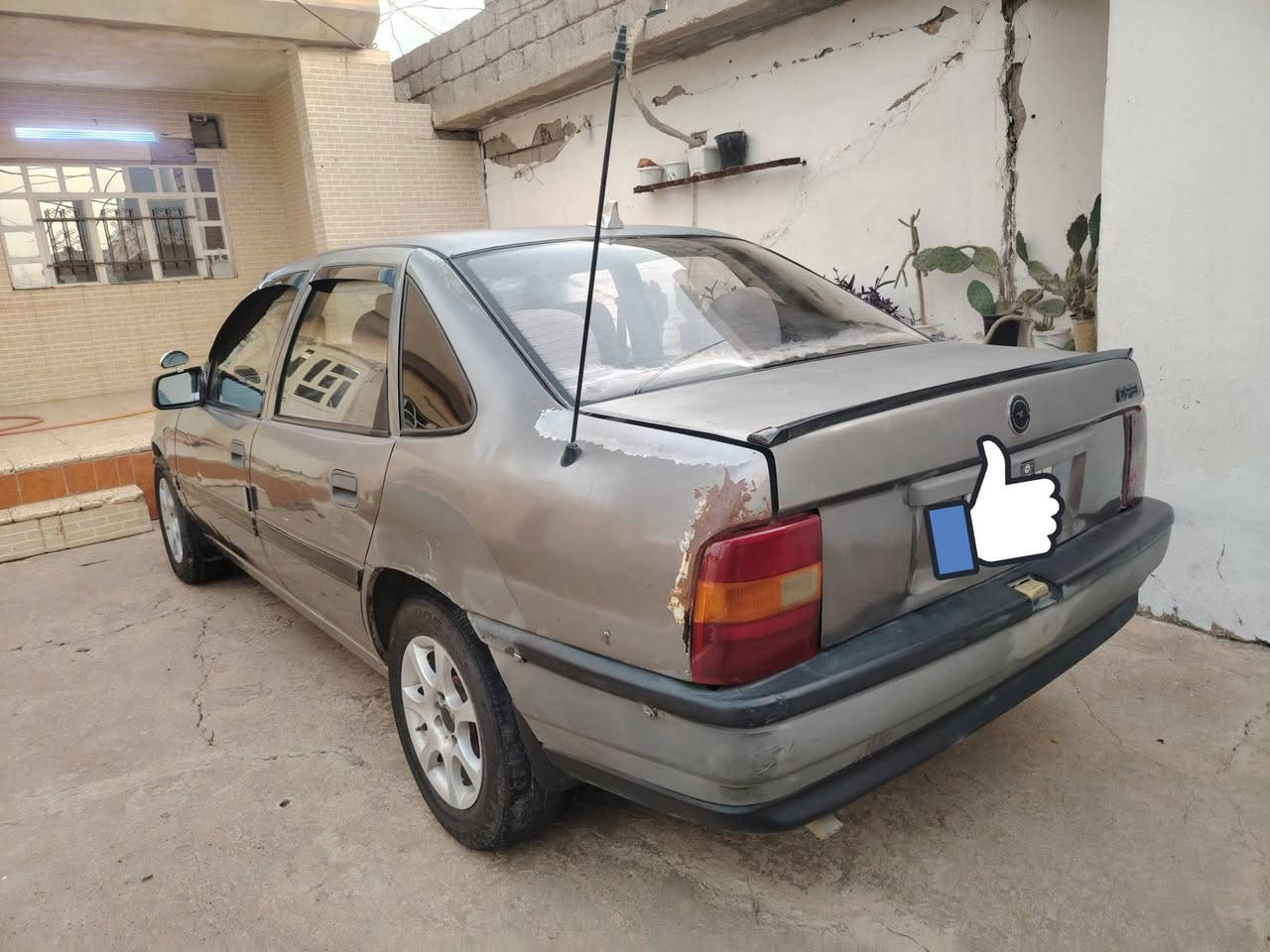 موديل ٩٠ • محرك شرط • تاير ٢٠
