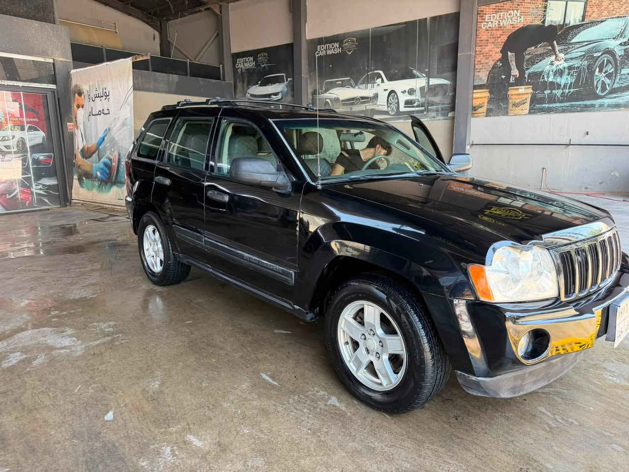 جيب لاريدو 2006
سعر 74ورقە 
ابيع حزام بدون اي حادث 
سياره كولش نظيف 
مابي اي نقص
كير محرك بشرت صفر
***********
مكان سيارة سليماني
