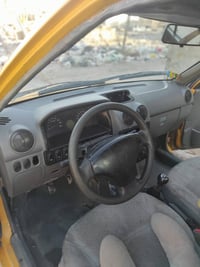 سايبة 2015لبيع فقط بيهة خيط تبخير تبريد عطلان والباقي شوفت عينك+077358...