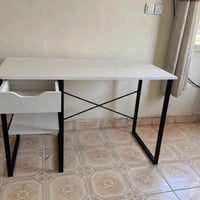 ابيض ثلجي • مودرن • جارور