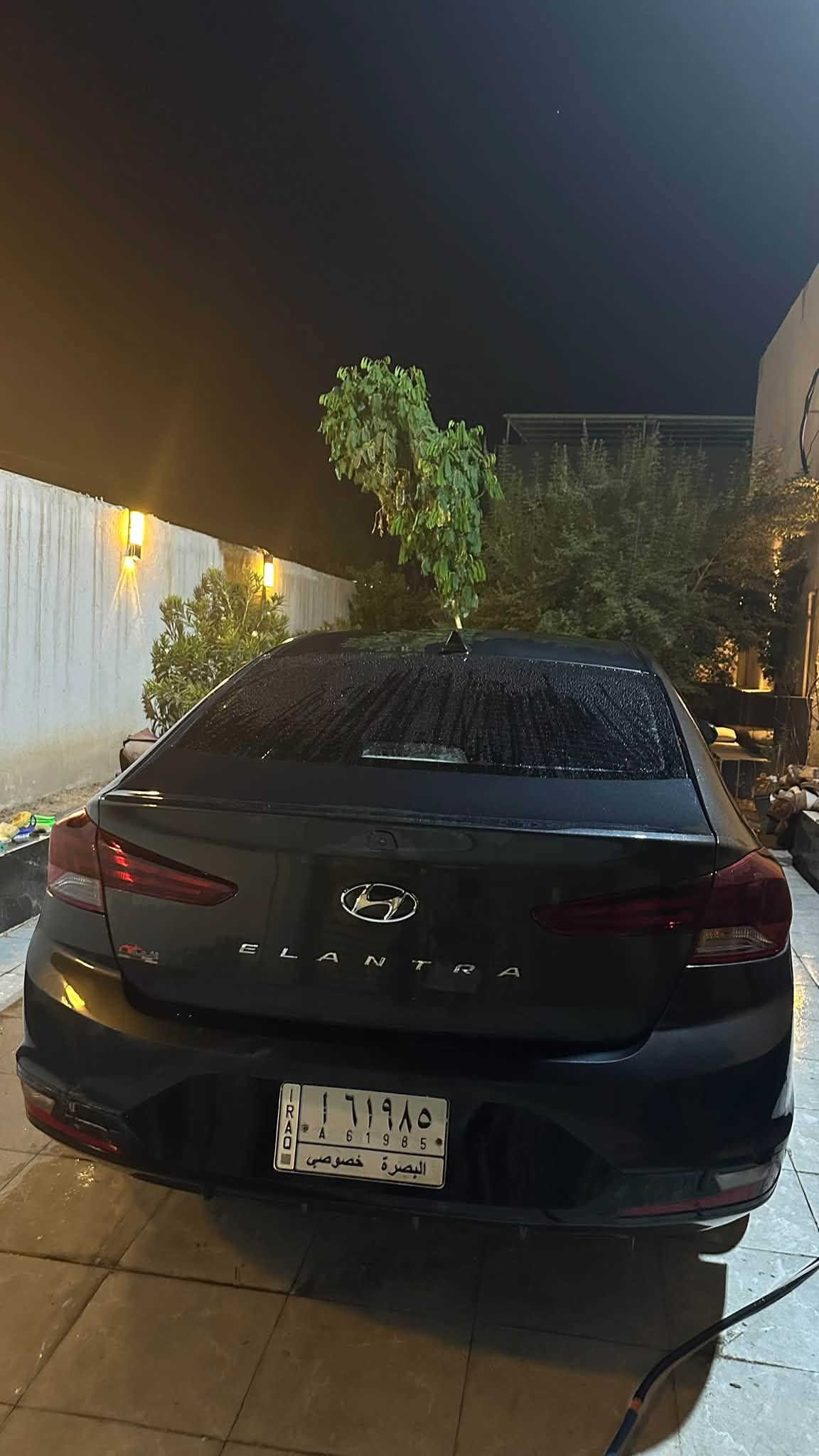 السلام عليكم النترا ٢٠ نفطي بيها قطعتين جاملغ وبنيد من امريكا وبيها بارد ب الهلال الخلفي وشبر من الباب الخلفي والقمارة بيها صبغ قليل اثر جراد مكينة
٢٠٠٠ دوش كير اي تي كفالة محرك جديد كير شاصي السيارة مرتبه تجي وتشوف السعر 110 وبي
مجال معوقين تنتهي بشهر ١٢
*********** البصرة السنيدية شارع السفارة الصينيه
