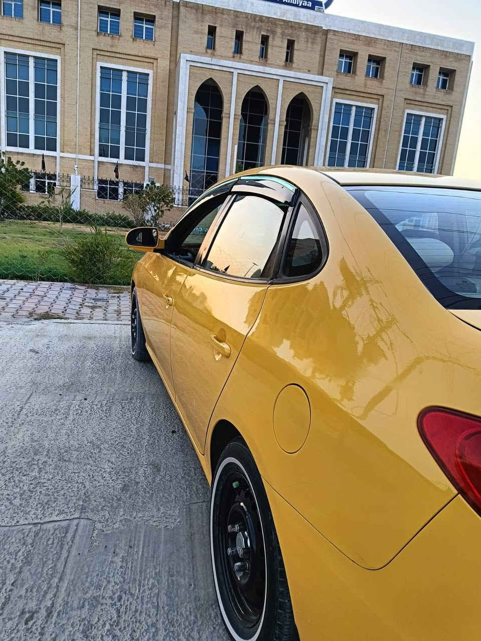 انترا للبيع ٢٠١٠ رقم بغداد انكليزي أمريكي محرك 2000 حادث جاملغ وبنيد كير محرك كفاله مصفره هيئه وغرامات شرط تحويل السعر ٦٧ ورقه السيارة ب كربلاء رقم الهاتف ***********
