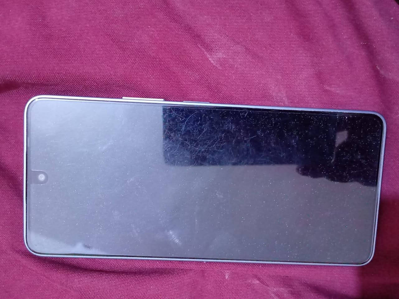 سلام عليكم جهازTECNO POVA 7 5G يوضع الوكاله الله يشهد جهاز كلش جديد توني ماخذه قبل ١٥يوم من الوطني جهاز عالمي ويدعم الالعاب 
سعر 350وبي مجال بصيط ناصرية مركز ***********
