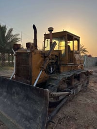 بلدوزر • ١٩٨٥ • مكينه جديده