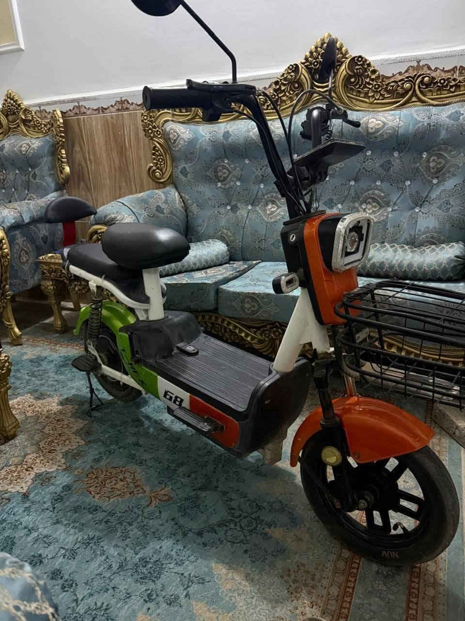 السلام عليكم الدراجة للبيع في الديوانيه حي الفرات السعر 275.بيه مجال   ***********
