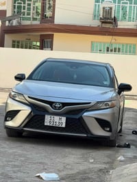 للبيع كامري موديل 2019 امريكي فول مواصفات Xse حادث خلفي رقم بغداد 0771...