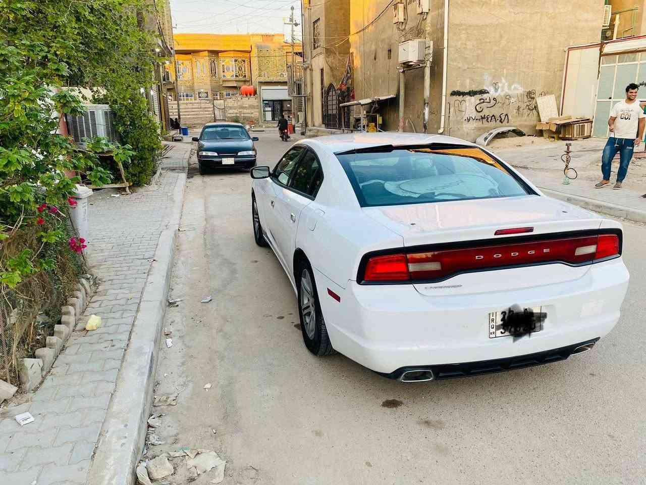 جارجر موديل2013 رقم اربيل نكليزي 
راعيه موجود يمي تريد تحول تريد وكاله 

كير مكينه حداده تخم تاير كله جديد 

حادثه جاملق وربع البنيد جاملق مبدل والبنيد نفسه مرجعينه سياره كنديه بل عراق صار بيه حادث صور الحادث موجوده سياره خير من الله ماتصرف عليه ربع شاشه جبيره كير ماوس غرفه جديده دوشمه جديده  وبيه طخات بسيطه كلش 

سعر 145 وبيه مجال 

***********
