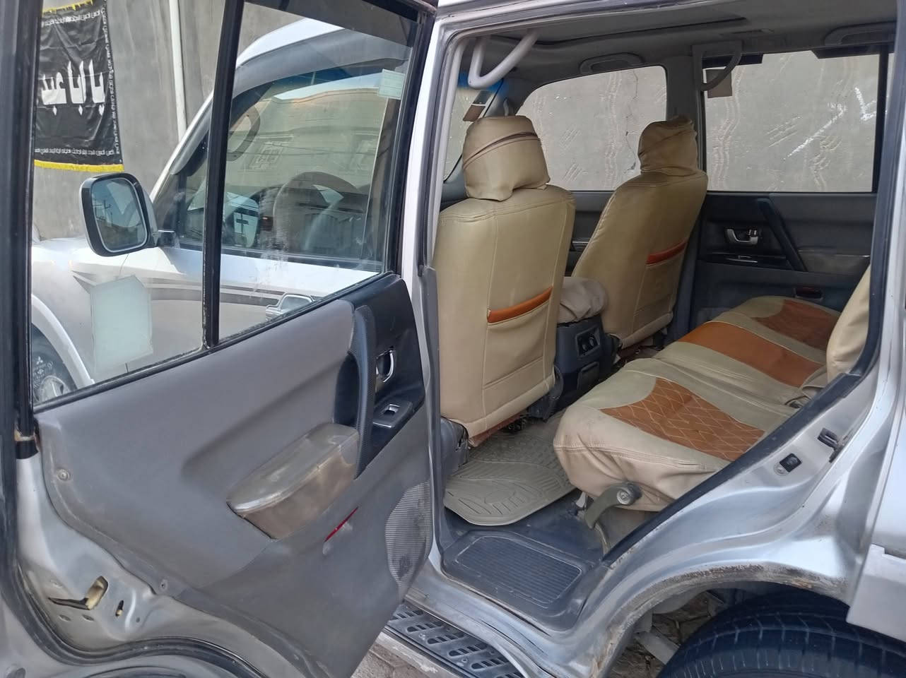 باجيرو ٢٠٠٣ للبيع او مراوس بسياره ناصيه محرك خير من الله بس كير بي عطل كهربائي ينمر بس ٣ نمرات سعر ٥٠ للاستفسار ***********
