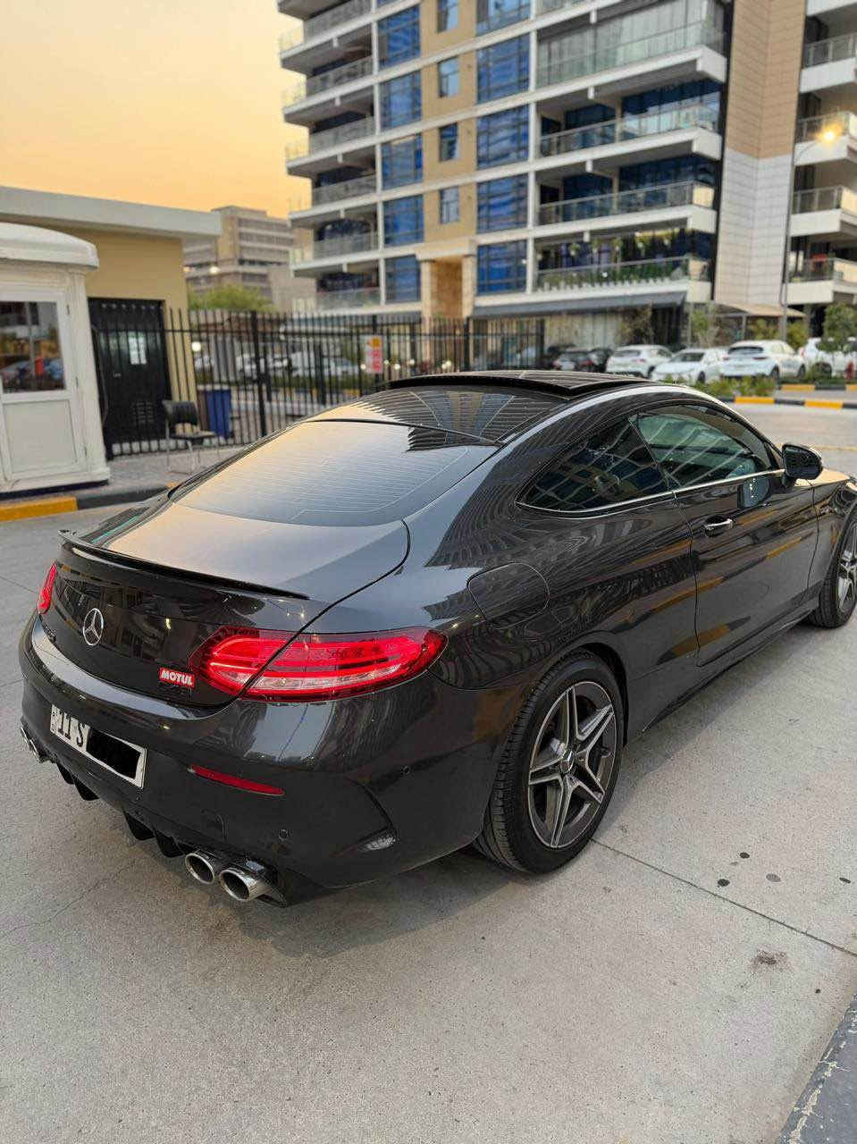 سعر 255 ورقة و مااتصور اكو بهل السعر بكل العراق سعر مال بيع 

مرسيدس c43 amg 🚀 2021 
صاروخ الارض 3000 توين تربو 
AMG اصل من الشركه بانوراما بصمه أبواب ستيرن G داخل احمر صندوك كهرباء 
لايتات مالتي بيم
سستم سماعات برومستر كيجات دجتال متغير داخل الوان ٦٤ لون اصل

ماشيه 48 الف جديده فوك ما تتخيل 
كير و محرك كلها بشرط ما مفتوح و بدون اي خلل - تخم تاير جديد اصلي 
السيارة بيها 3 قطع صبغ بدون دواخل حادث سطحي وجدا خفيف 
عنواني المنصور بوابه العراق 
رقمها بغداد باسمي السياره صفر مسج
 *********** بغداد, العراق
