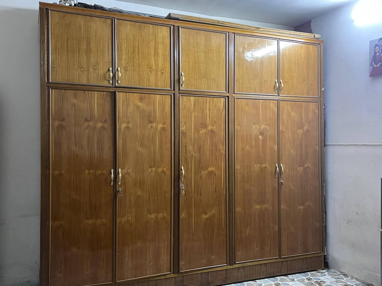 السلام عليكم غرفه نوم صاج للبيع نضيفه
سعر مليون وبيه مجال العنوان أبو غريب هـ ***********
