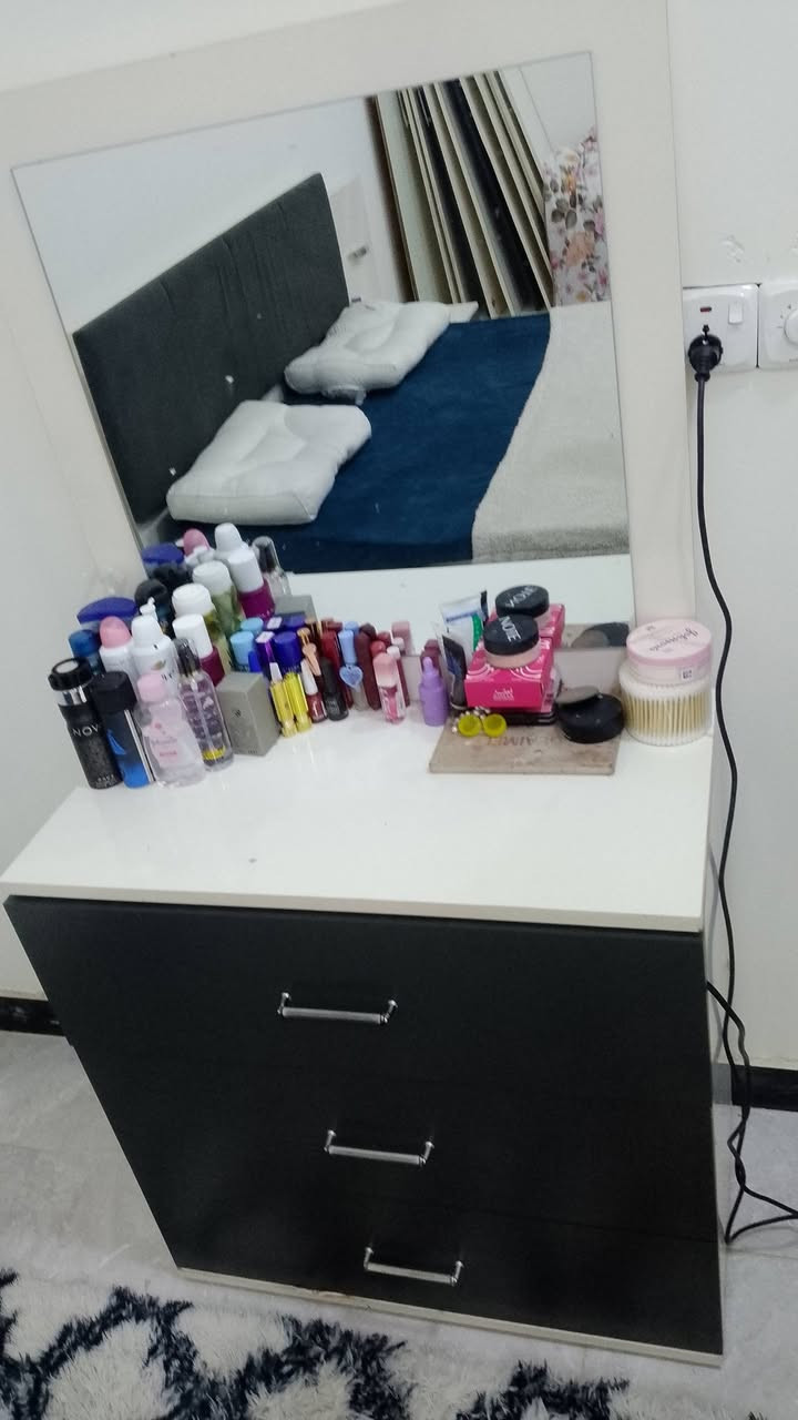 للبيع تواصل على الوتساب ***********
