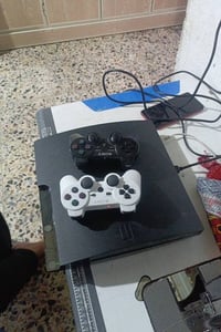 مكلف بالنشر بلاي 3 سليم مهكر صاحب البلاي هذا رقمه07710023952 واتساب ال...