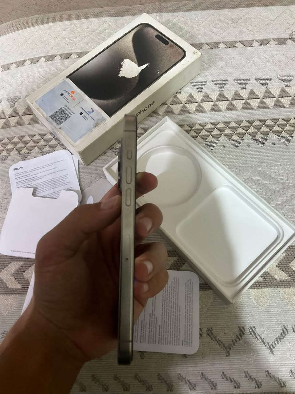آيفون ١٥ برو ماكس • ٢٥٦ غ.ب. • بطارية ٩٦٪