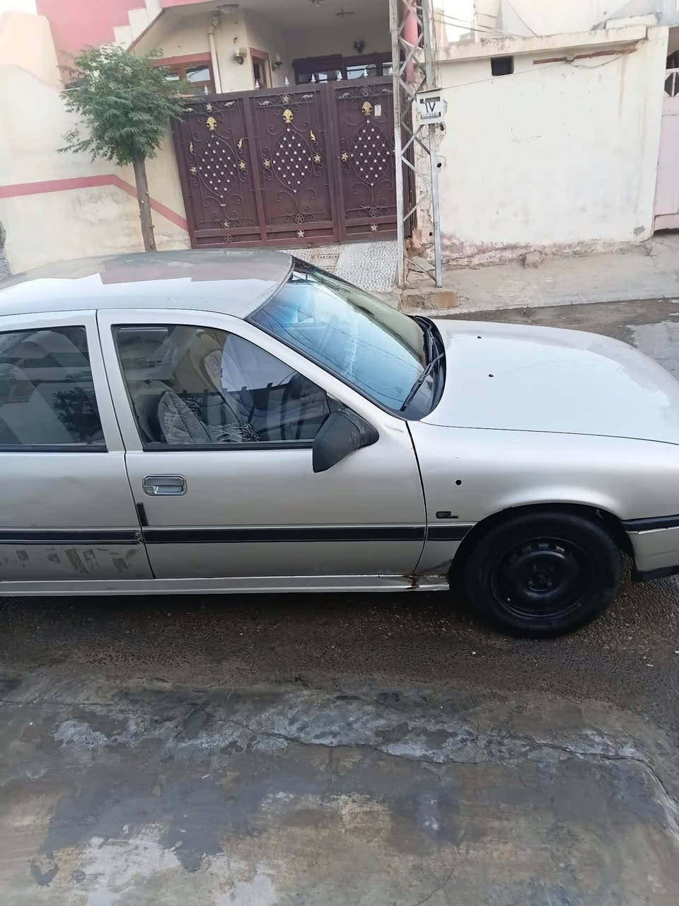 مكينة ١٨ • بدون بوية • ورقة بنزين