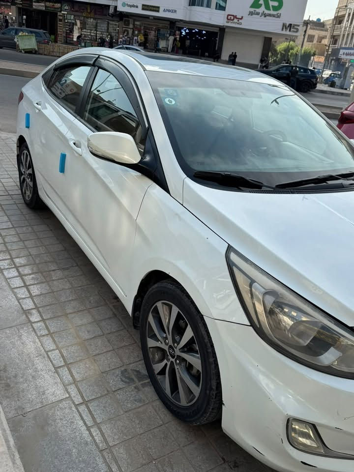 اكسنت • ٢٠١٦ • محرك ١٦٠٠