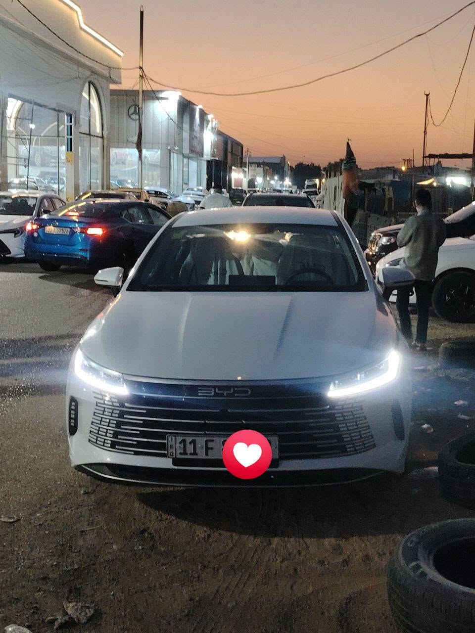 السلام عليكم
BYD
دسترويل 
مديل :2025
ماشيه : ٧ الف 
تشغيل عن بعد 
مكفوله من صبغ 
وضربه 
ولبارد 
كير محرك مكفول
مرايات كهرباء 
كشنات ابيض رياضية
لد نهاري 
شاشه قلابه 
اشاير بل مري 
وبعد مواصفات دسترويل معروفه 
للاسفسار اكثر اتصال على رقم وتامر امر 
***********
