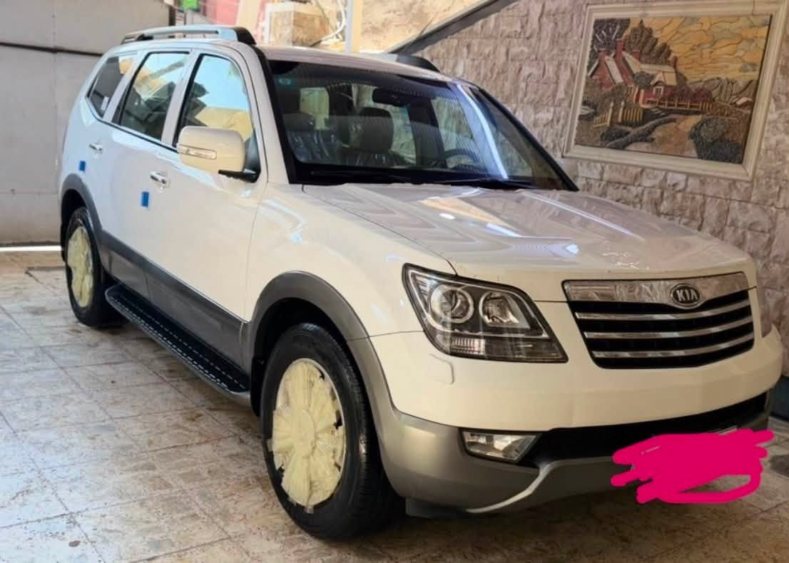 السلام عليكم 
بيع فقط ونقدا كيا موهافي 
الموديل ٢٠١٤ للعلم سياره عندي من سنه ٢٠١٥ اني ماخذها زيرو واني مرقمها ع ايدي بغداد رقم  دولي جديد حاليا مع هزه جديده 
مكاني بغداد سياره شبه زيرو بلنسبه موديلها ونضافتها  تراس مالت زيرو شرط صدر امامي خلفي زيرو تخم تاير زيرو سياره جديده جدا جدا 
فول ١/١vip فول اعله مواصفات بيها فتحه سقف سلايت بصمه عدد ٢ جلد اصلي داخل بيجي حار بارد كشنات ذاكره خزن ميموري فور ويل دفع رباعي لدات زنون فول الفول كفاله عامه سياره ع ايد وحده كفاله عامه ونضيفه جدا جدا علق تم يصلك سعر او راسلني خاص وتدلل***********
‭***********
