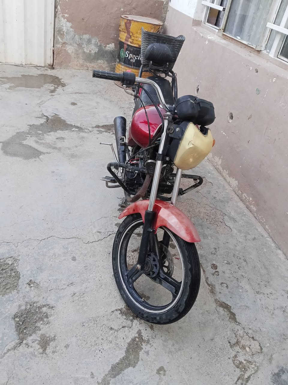 هواشة للبيع نضيف خير من الله مكينة لاتنقص ولاتبخر تليرات جدد شغال كامل سعر 375 بي مجال ***********
