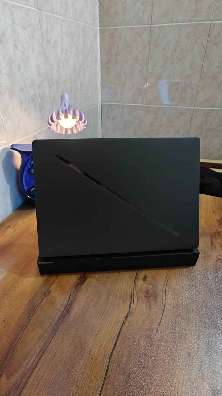 ASUS ROG G16 • RTX 4070 • OLED QHD 240Hz