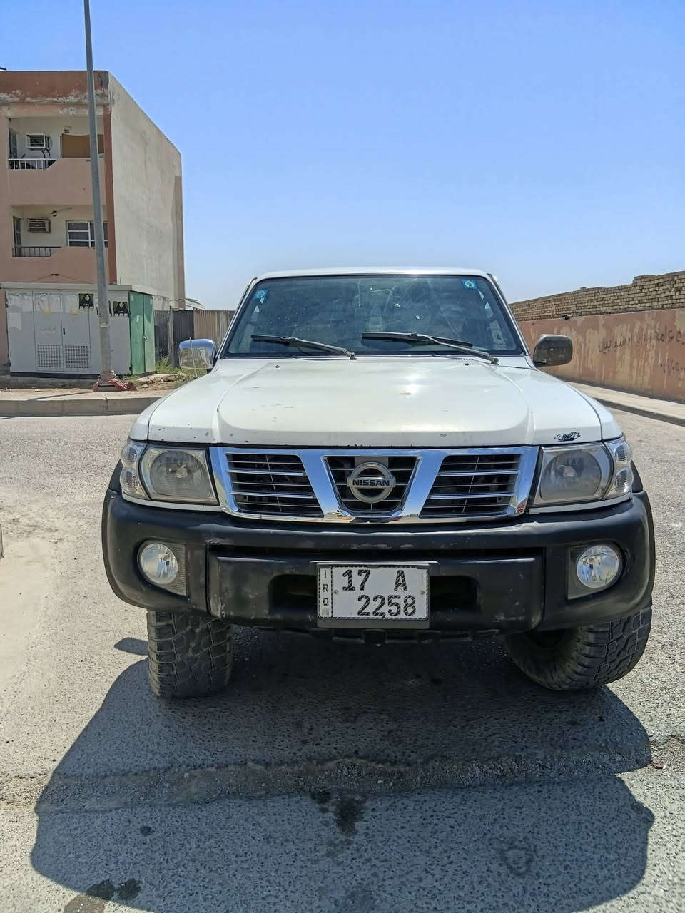 لنيسان بترول سفاري موديل 1998\ محرك 4500\  نوزل/ لوكير اكسنات تبريد 3\قطع زاد ثلاجه.  عيه منضومه غاز 80\ لاتر دبل تنكي. جهزه مجهزه البر سياره مكفوله من ضربه صبغ عده باب خلف ساق مصلح. عليه ترفيعه ويل جديد وتاير جبلي  تحويل ثاني يوم سعر 88. بخدمت شراي. رقم ‎***********
