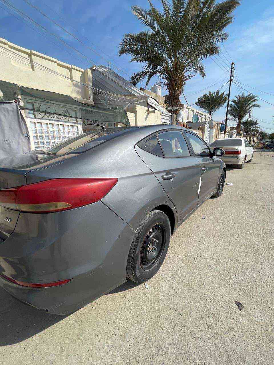النترا 17خليجي بيها تبديل بابين جهة العبري ابيع صفحة المحرك 2000 دوش كير ومكينه شرط مكان السيارة الشطرة السعر 105$ الاتصال على الرقم  *********** الشطره, ذي قار
