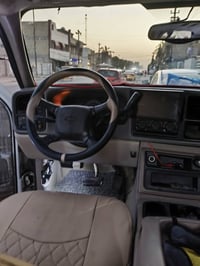 سلام عليك بيع سريع الفينيه 2002 كير محرك تبريد صدر تخم تاير جديد دواخل...