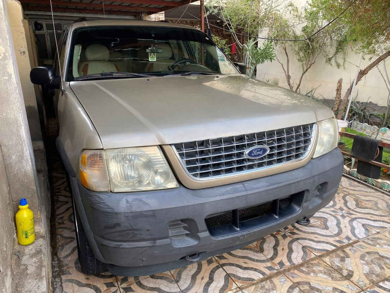 السلام عليكم فورد اكس ابلور سبعه راكب  2004 
مال مزاد الحله السعر 42 اتواصل عل رقم 
***********
